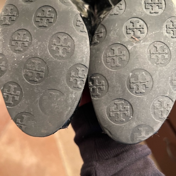 Tory Burch Wedge Silver Buckle - Picture 8 of 10